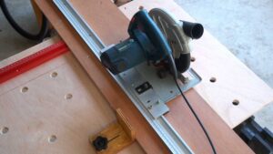 DIY Circular Saw Cutting Platform